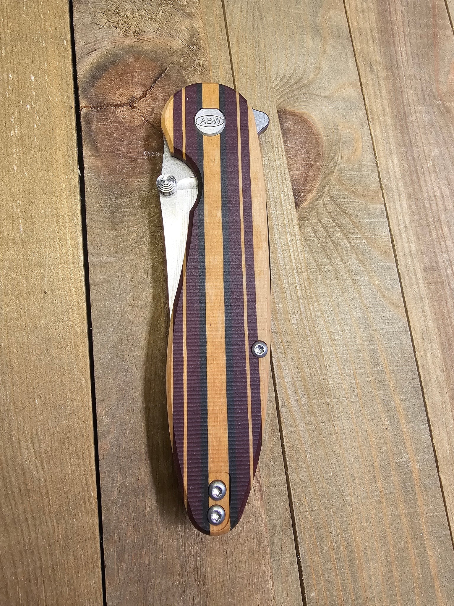 MODEL 1 V7 DROP POINT BLADE (CHOOSE YOUR SCALE COLOR)