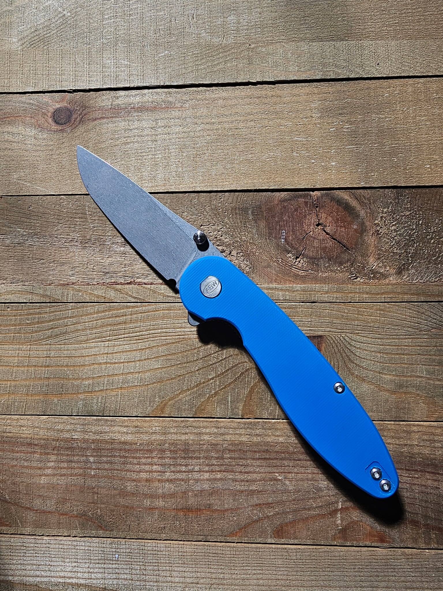 MODEL 1 V7 DROP POINT BLADE (CHOOSE YOUR SCALE COLOR)