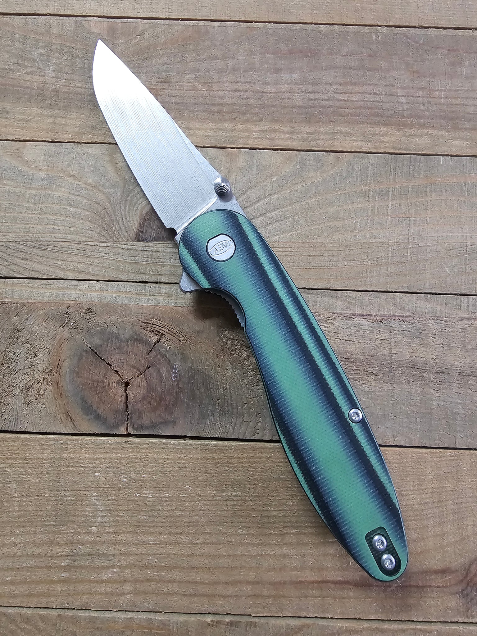 MODEL 1 V7 DROP POINT BLADE (CHOOSE YOUR SCALE COLOR)