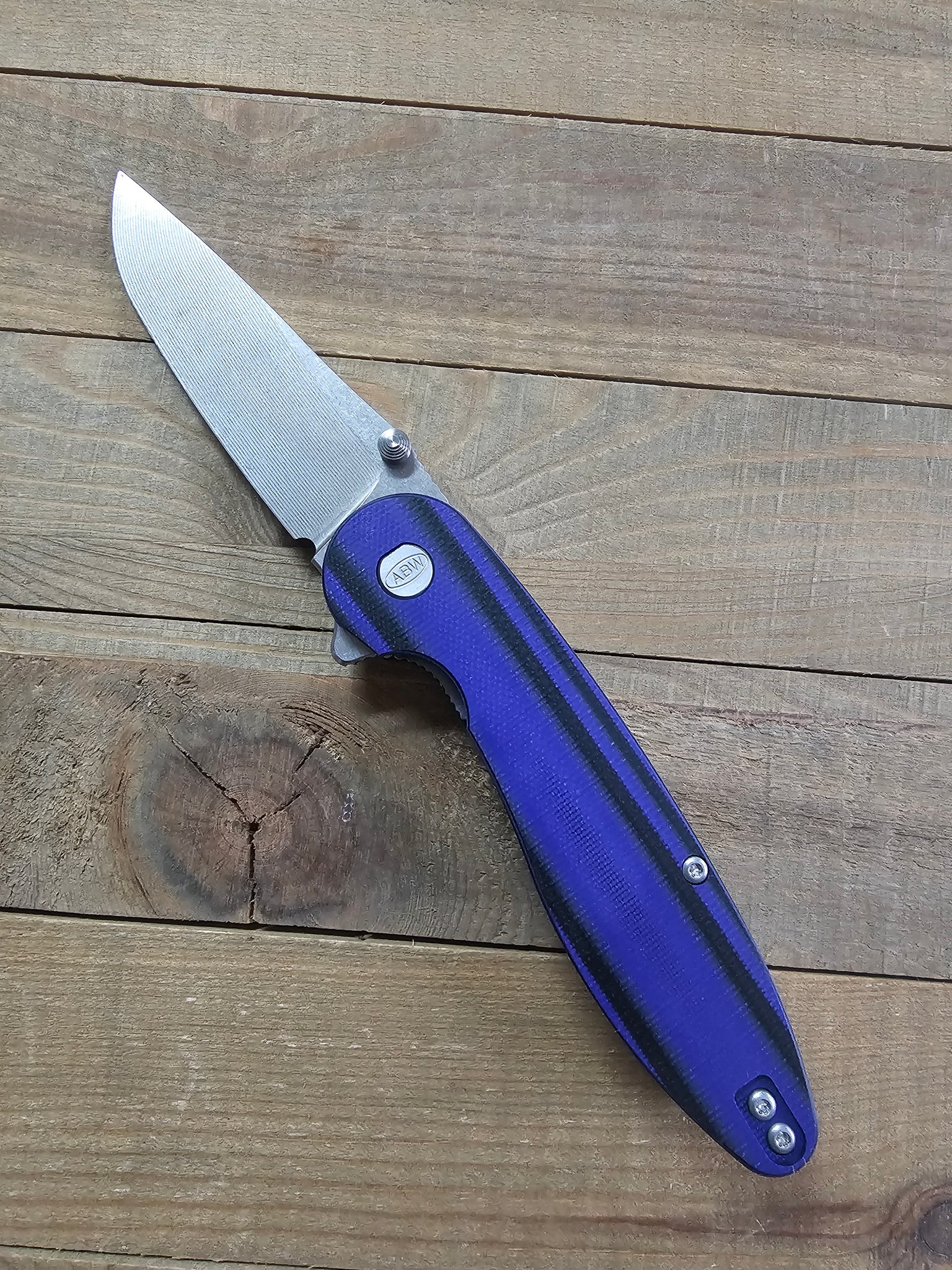MODEL 1 V7 DROP POINT BLADE (CHOOSE YOUR SCALE COLOR)
