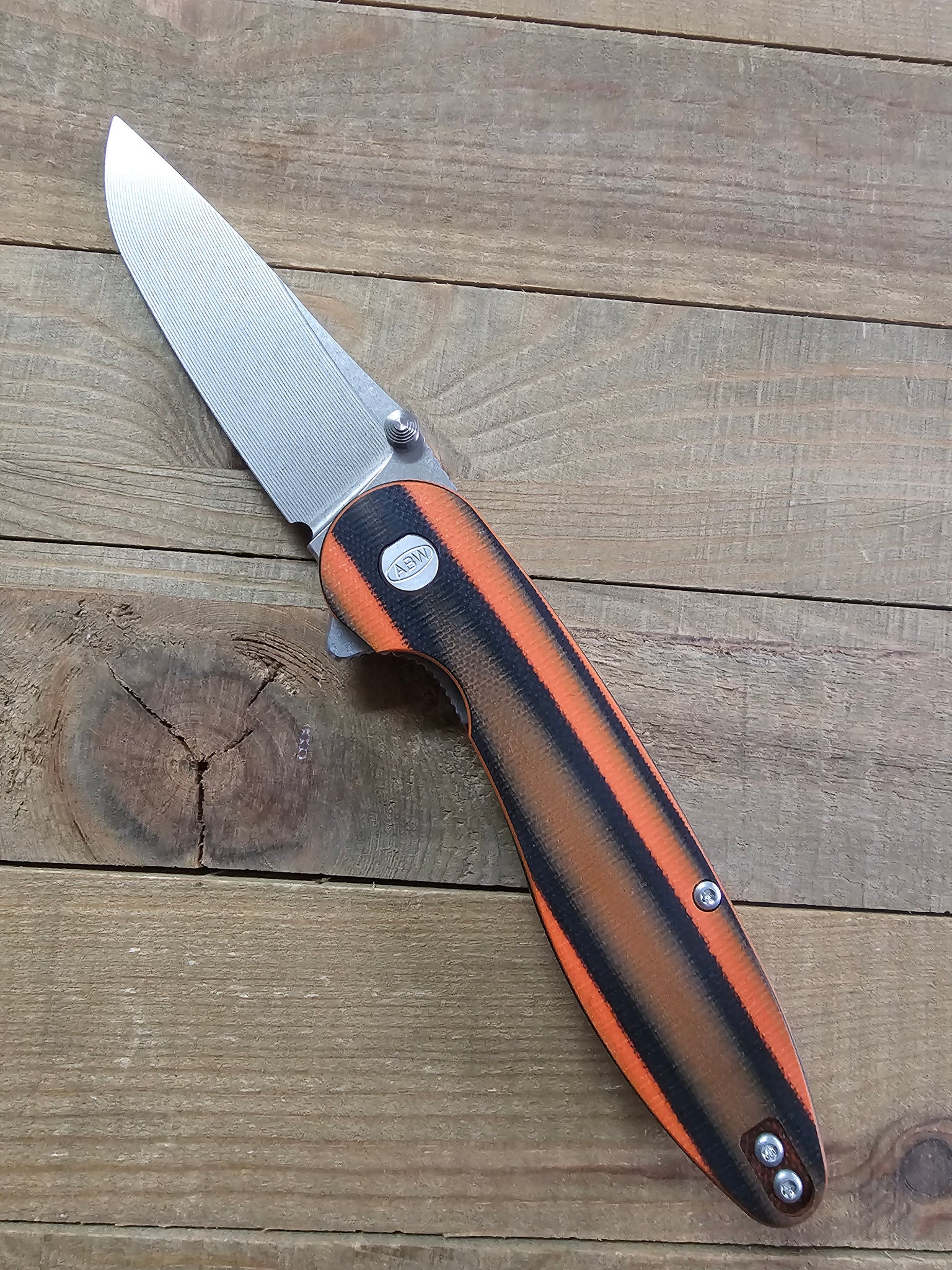 MODEL 1 V7 DROP POINT BLADE (CHOOSE YOUR SCALE COLOR)